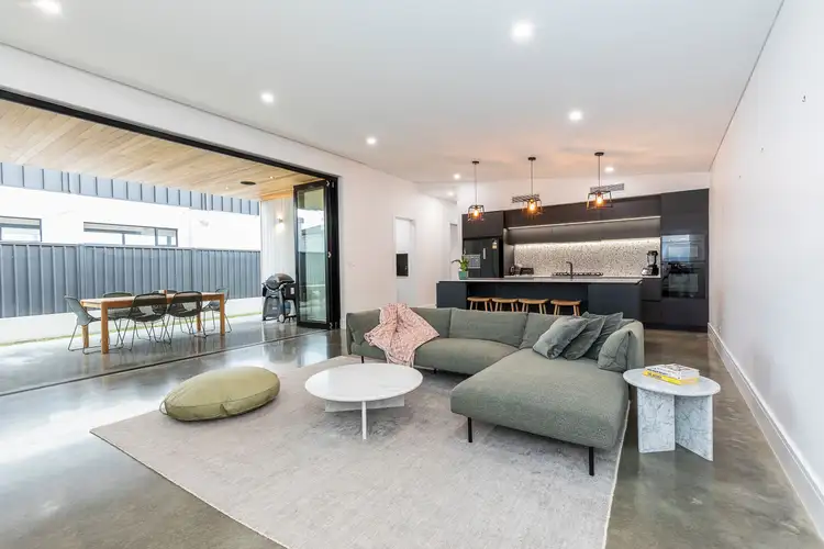75 East Street, Mount Hawthorn WA 6016