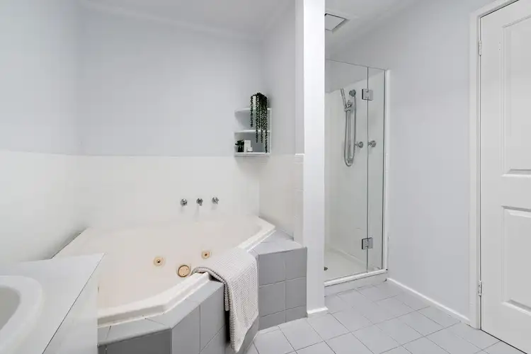Fifth view of Homely house listing, 17 Margate Avenue, Frankston VIC 3199
