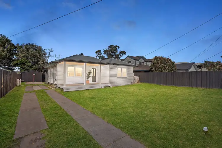 26 Airlie Grove, Seaford VIC 3198
