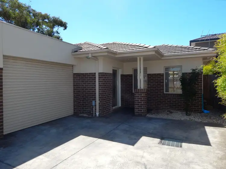 3/4 Elsey Road, Reservoir VIC 3073