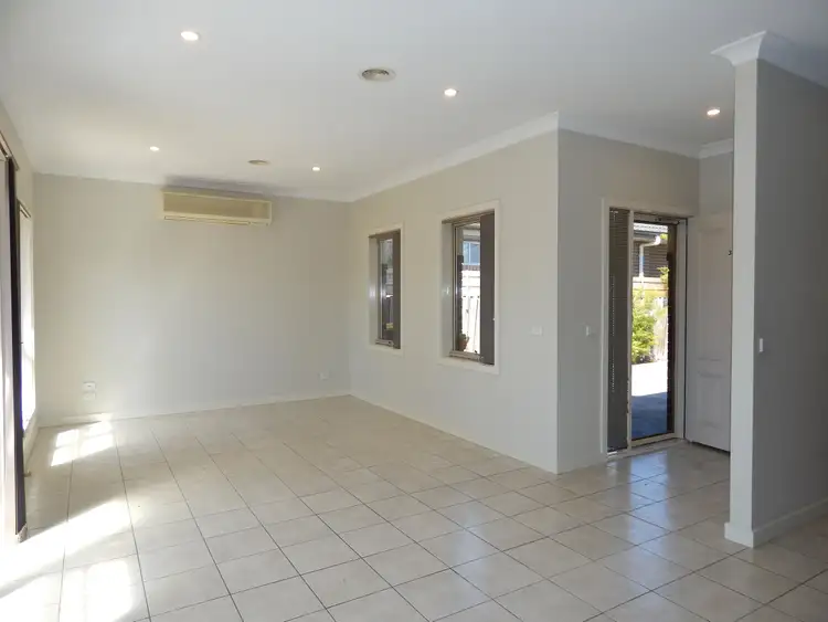 Second view of Homely unit listing, 3/4 Elsey Road, Reservoir VIC 3073