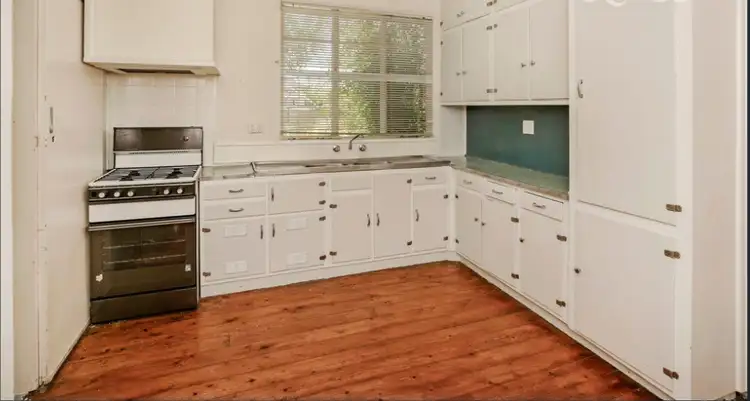 Third view of Homely house listing, 32 Newton Street, Reservoir VIC 3073