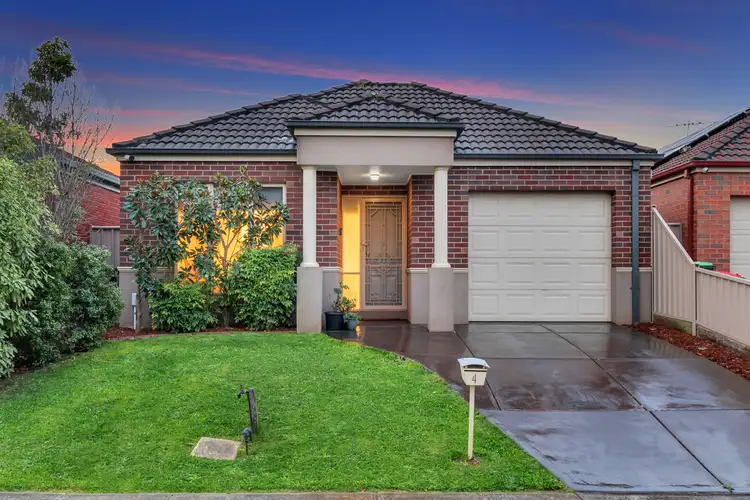 Main view of Homely house listing, 4 Bowral Loop, Craigieburn VIC 3064