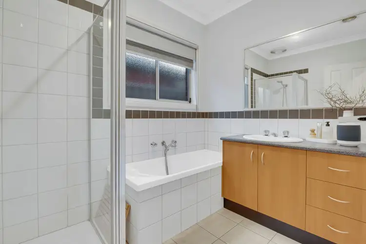 Sixth view of Homely house listing, 4 Bowral Loop, Craigieburn VIC 3064