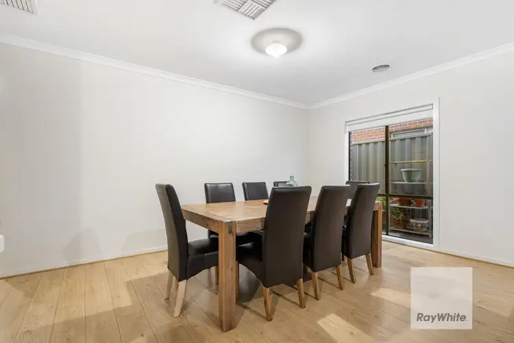Fourth view of Homely house listing, 15 Fairbank Way, Maddingley VIC 3340