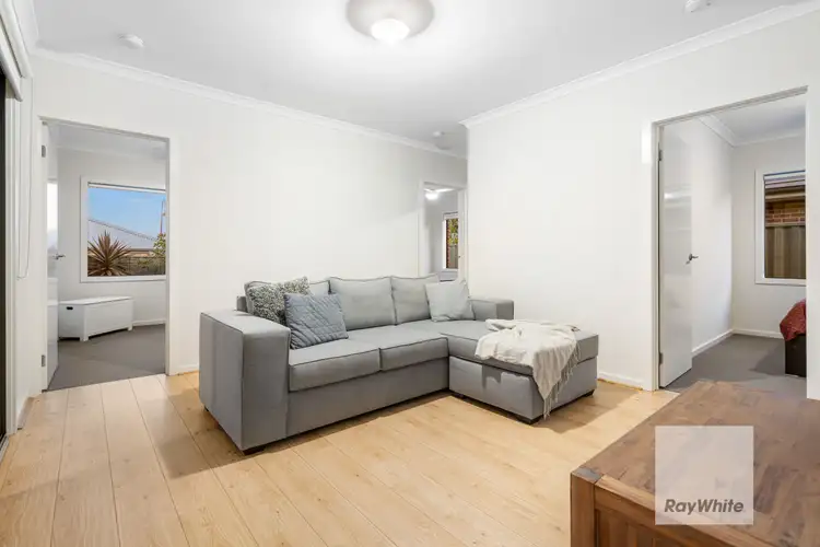 Sixth view of Homely house listing, 15 Fairbank Way, Maddingley VIC 3340