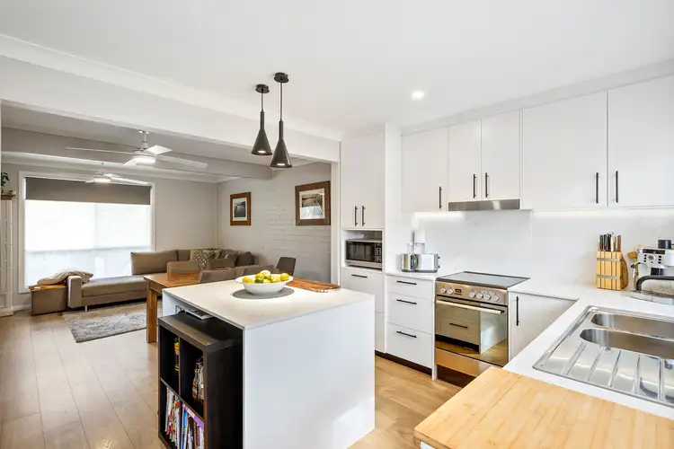 Second view of Homely house listing, 2/10 Wallaroo Drive, Blackbutt NSW 2529