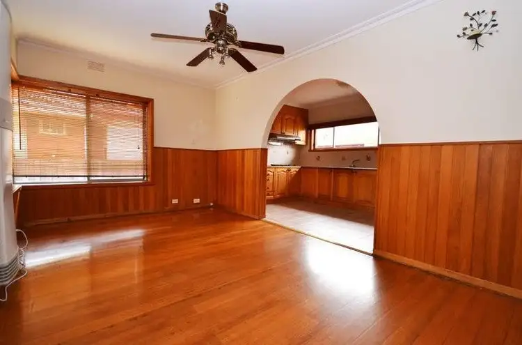 Third view of Homely house listing, 5 Kanimbla Drive, Lalor VIC 3075
