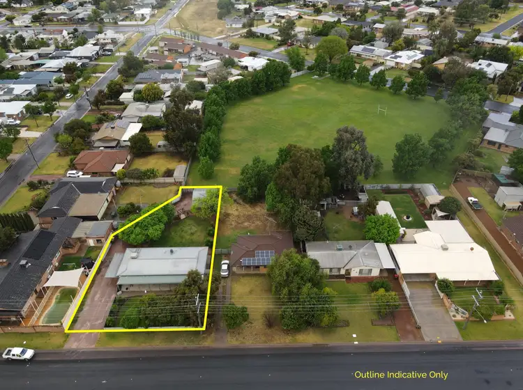 Second view of Homely house listing, 37 Railway Parade, Yenda NSW 2681