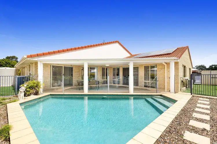 9 Bongaree Drive, Pelican Waters QLD 4551