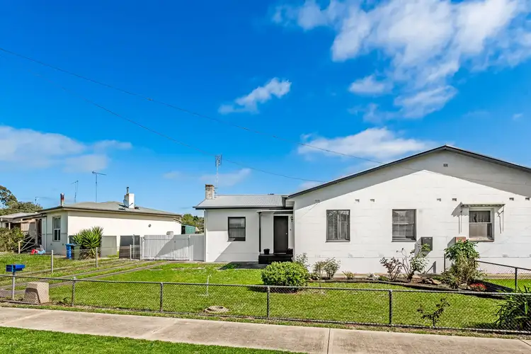 Second view of Homely semi-detached listing, 25 Pearce Crescent, Mount Gambier SA 5290