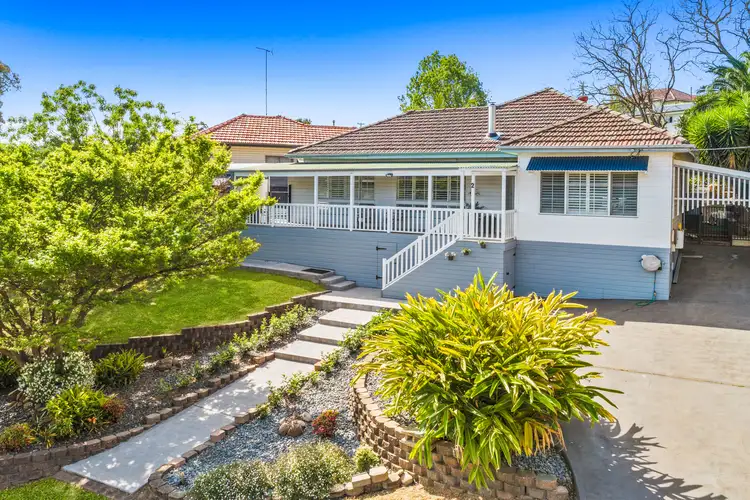 2 Fisher Place, Campbelltown NSW 2560