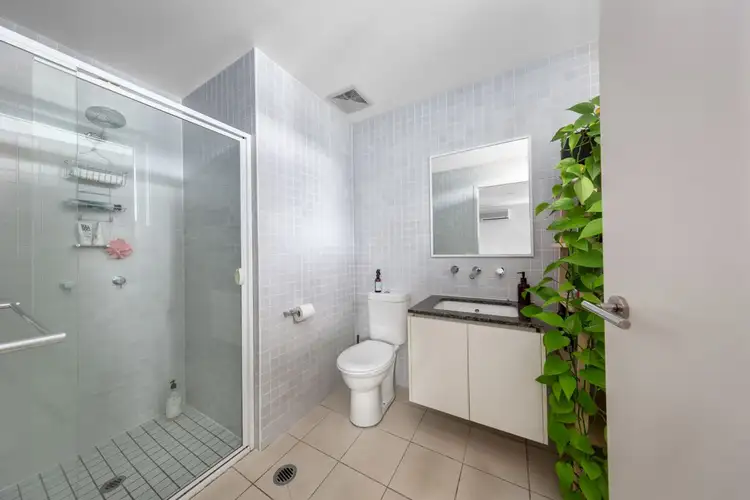 Sixth view of Homely apartment listing, 32/20 Moore Street, Turner ACT 2612