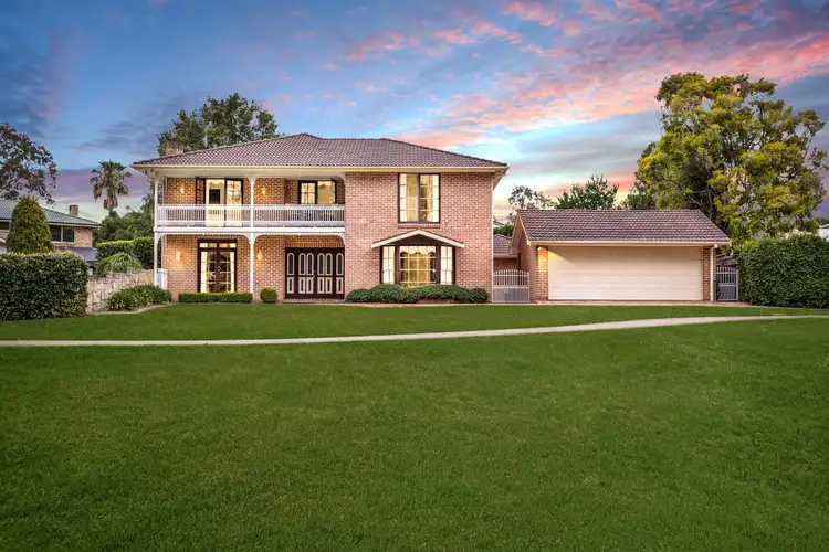 5 Sturt Place, Castle Hill NSW 2154