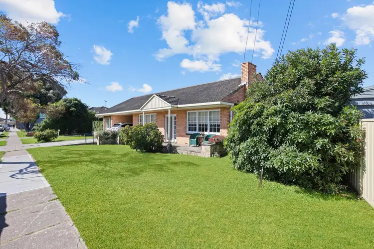 4-4A Viaduct Avenue, Henley Beach South SA 5022