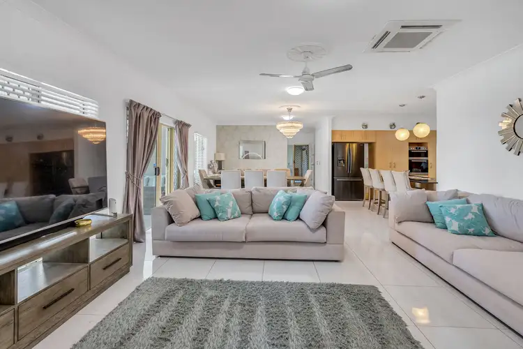 18 Plaintain Street, Kewarra Beach QLD 4879