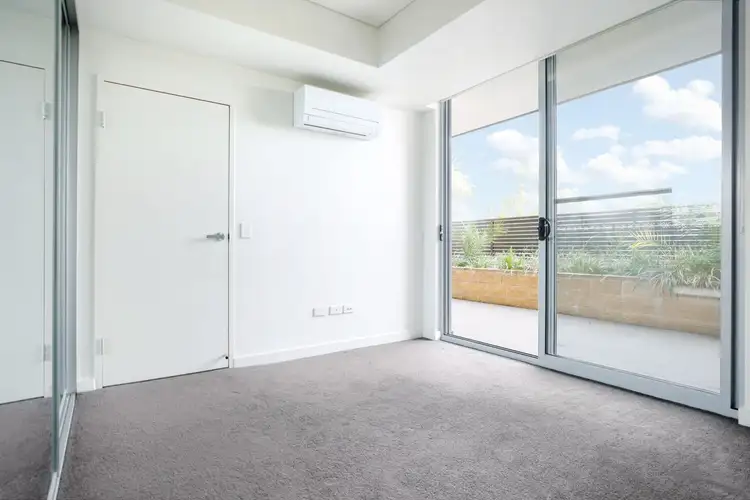Sixth view of Homely unit listing, 103/98 Lakeside Parade, Jordan Springs NSW 2747