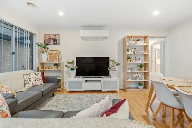 Fifth view of Homely house listing, 87 Carman Loop, Macgregor ACT 2615