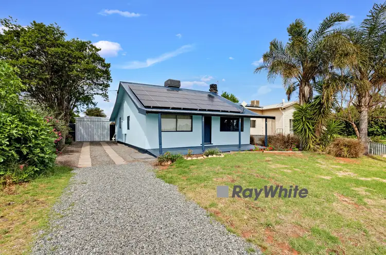 84 Sunnycliffs Crescent, Red Cliffs VIC 3496