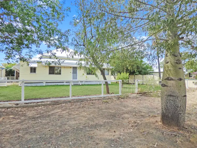 7 Timbury Street, Roma QLD 4455