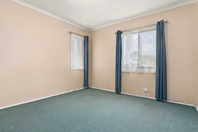 Sixth view of Homely house listing, 19 Jindabyne Avenue, Chadstone VIC 3148