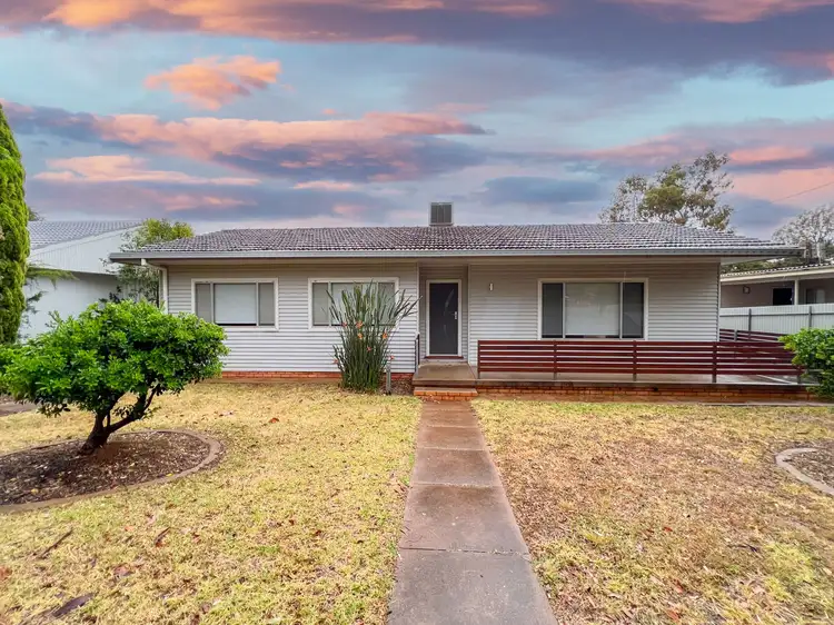 37 Lorking Street, Parkes NSW 2870