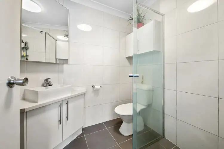 Sixth view of Homely apartment listing, 16/23 Edmondstone Street, South Brisbane QLD 4101