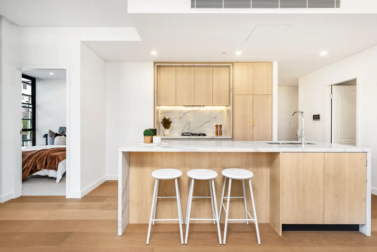 Main view of Homely apartment listing, 204/86 Atchison Street, Crows Nest NSW 2065