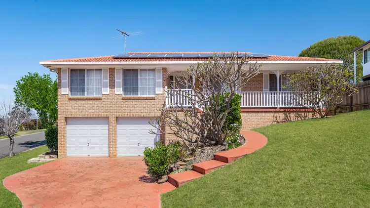7 Cobourg Place, Bow Bowing NSW 2566