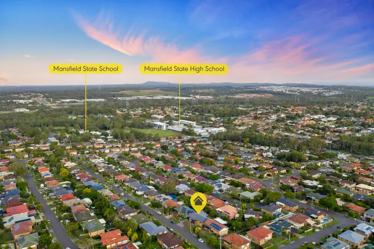 Second view of Homely house listing, 5 Mourilyan Street, Mansfield QLD 4122