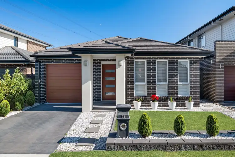 51 Armoury Road, Jordan Springs NSW 2747