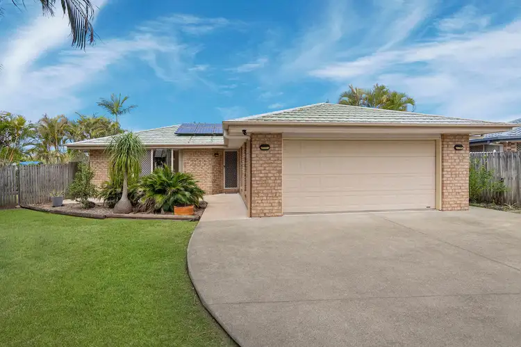 7 Cressbrook Court