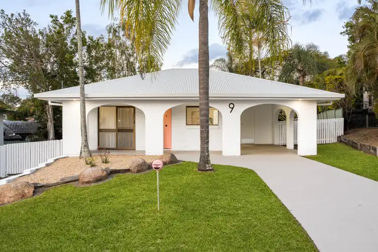 9 Belrose Avenue, Petrie QLD 4502