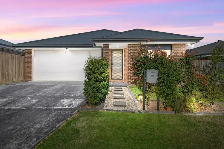 114 Meya Crescent, Fletcher NSW 2287
