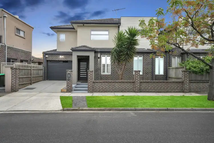 70 Stenhouse Avenue, Brooklyn VIC 3012