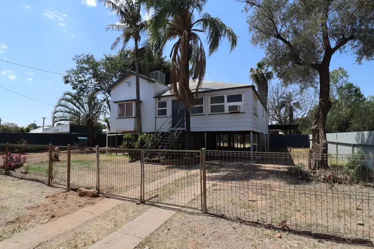 27 Scott Street, St George QLD 4487