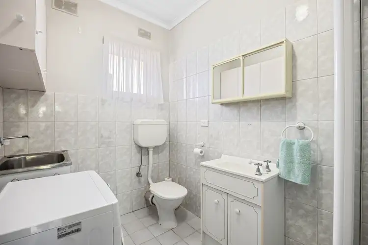 Fourth view of Homely unit listing, 8/10-22 Angas Street, Alberton SA 5014
