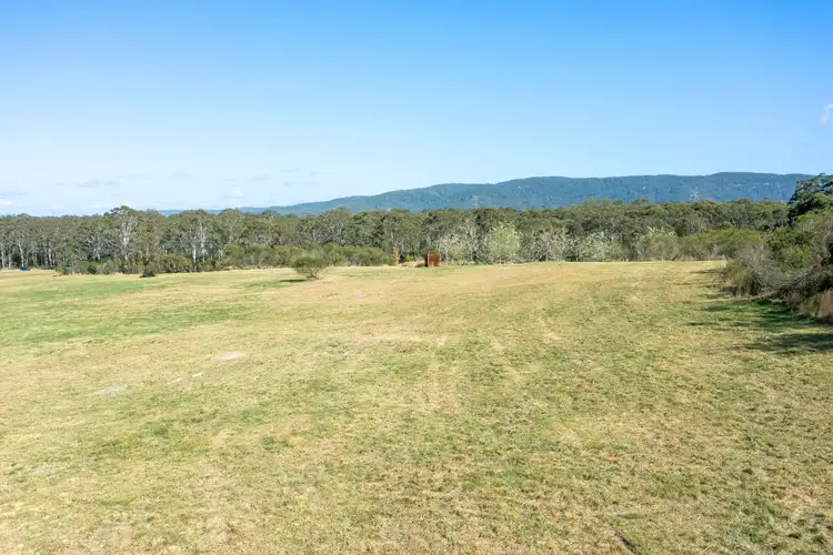 1400 Freemans Drive, Cooranbong NSW 2265