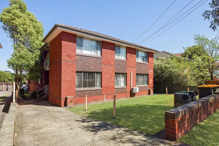 2/4 Shadforth, Wiley Park NSW 2195