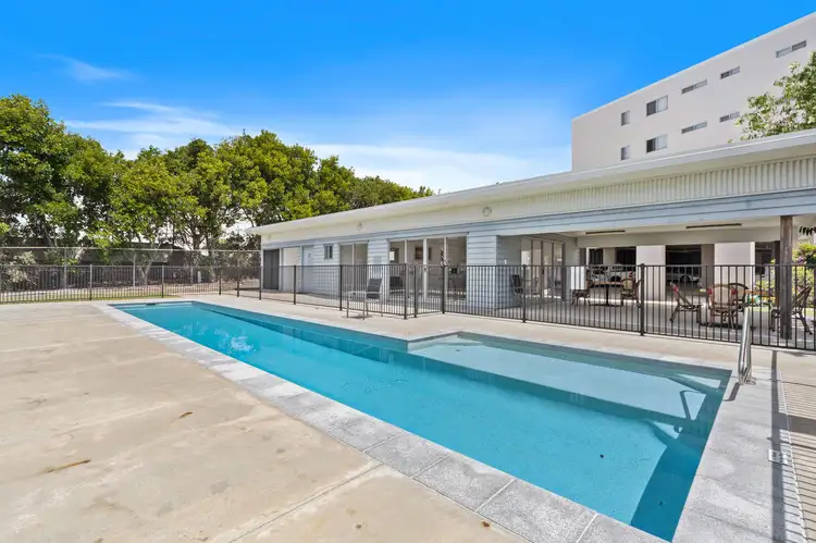 3 McLennan Court