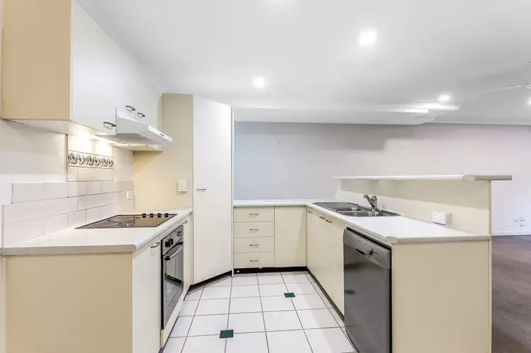 Sixth view of Homely townhouse listing, 4/94 Bayview Terrace, Clayfield QLD 4011