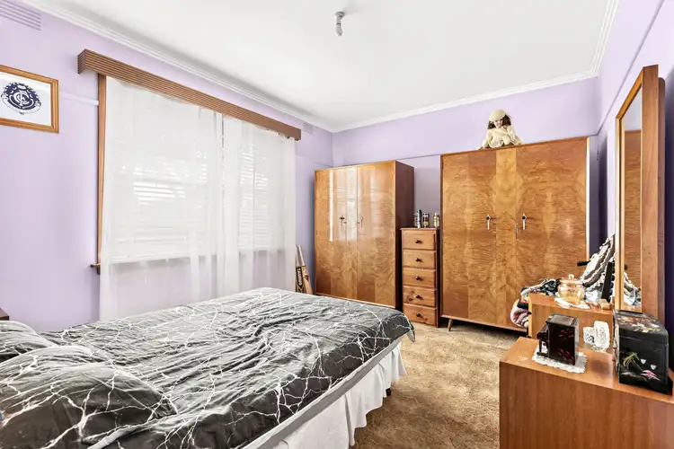 Fifth view of Homely house listing, 2 Gavin Street, Jacana VIC 3047
