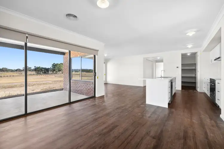 Sixth view of Homely house listing, 2 Carthew Rise, Ararat VIC 3377
