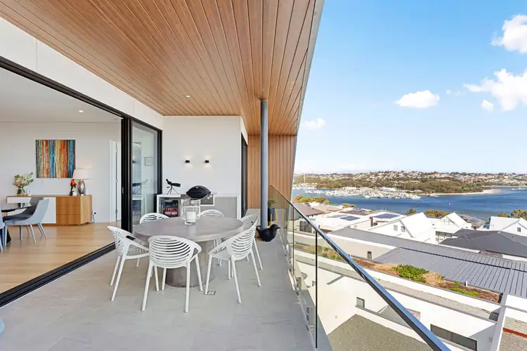 202/24 McCabe Street, North Fremantle WA 6159