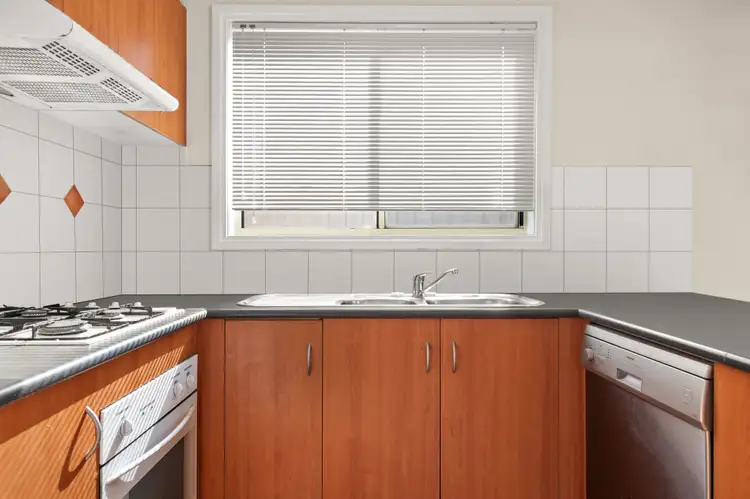 Fifth view of Homely house listing, 11 Hinchinbrook Close, Caroline Springs VIC 3023