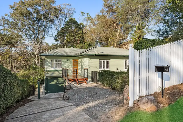 65 Burbong Street, Chapel Hill QLD 4069