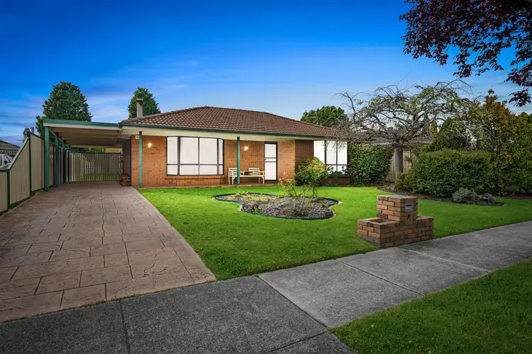 61 Lakeview Avenue, Rowville VIC 3178