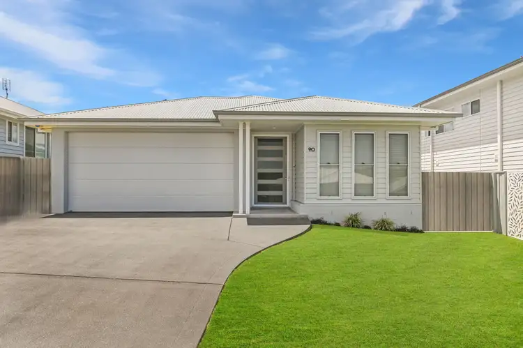 90 Surfside Drive, Catherine Hill Bay NSW 2281