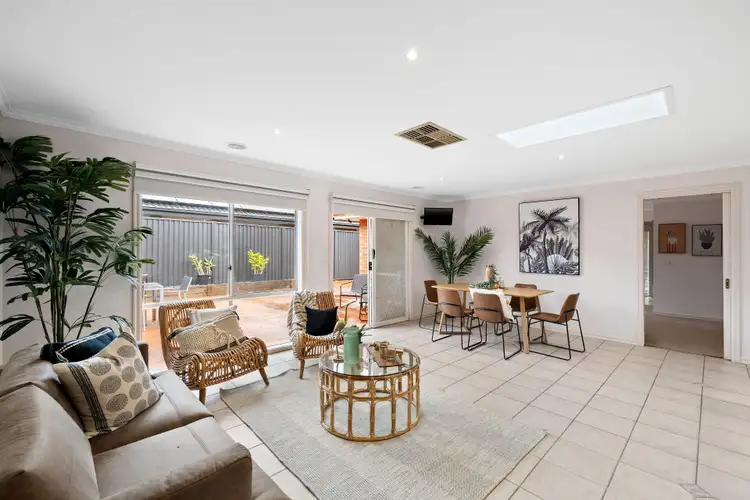 Fifth view of Homely house listing, 20 Constance Close, Lysterfield VIC 3156