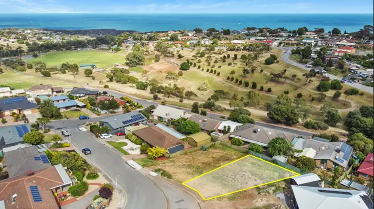 6a Poralka Crescent, Hallett Cove SA 5158